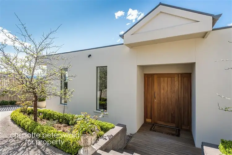 8a Dynnyrne Road, Dynnyrne TAS 7005