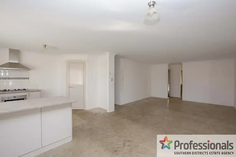 Sixth view of Homely house listing, 8 Romney Way, Eaton WA 6232