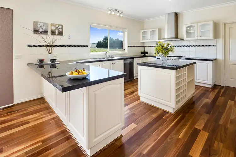 Third view of Homely house listing, 39 Campbells Court, Kyneton VIC 3444