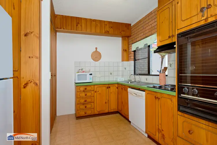 Sixth view of Homely unit listing, 2/2 Woodford Rd, North Haven NSW 2443