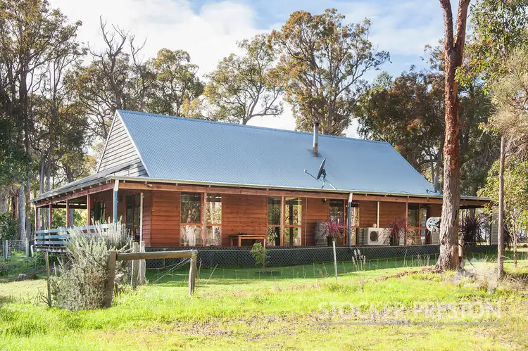6 Vickery Road, Yelverton WA 6280