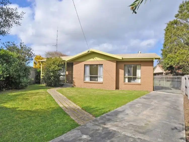 3 USHER COURT, Inverloch VIC 3996