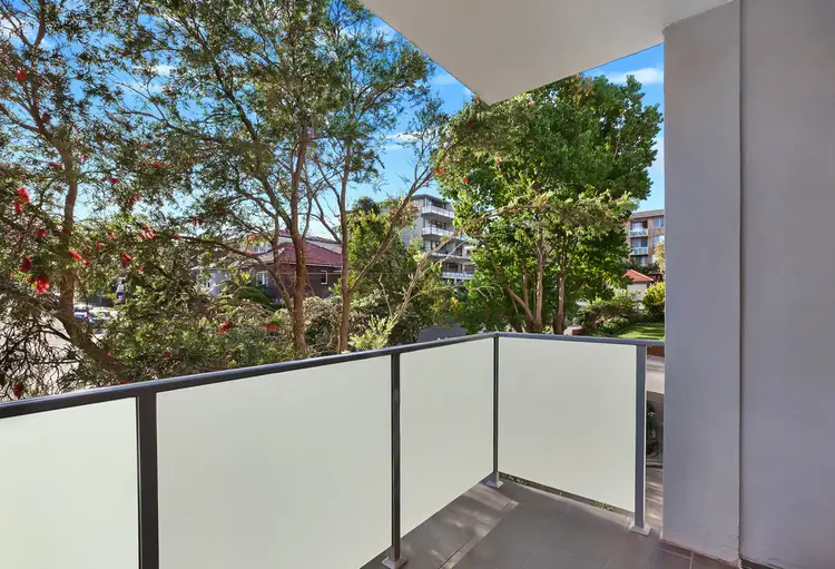 Third view of Homely apartment listing, 2/15-17 Diamond Bay Road, Vaucluse NSW 2030