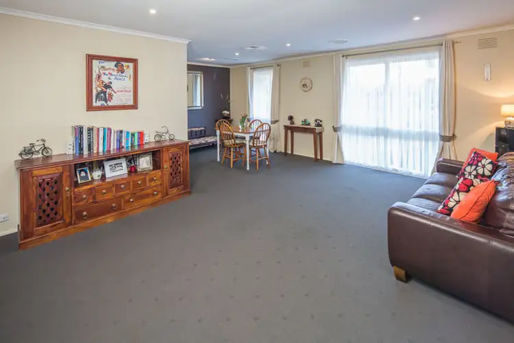 Sixth view of Homely house listing, 1 Parkes Court, Sunbury VIC 3429