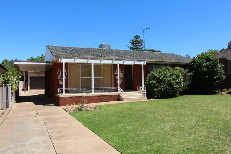 12 Langley Crescent, Griffith NSW 2680