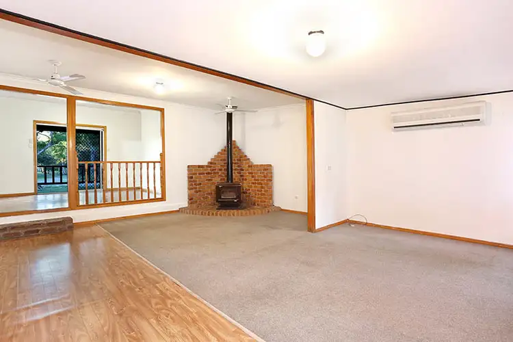 218 Hardwood Road, Landsborough QLD 4550