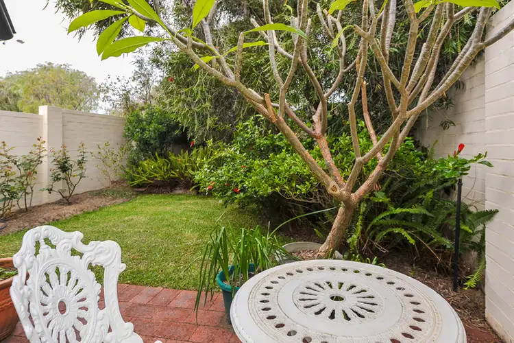 Fourth view of Homely villa listing, 2/158 Hensman St, Kensington WA 6151