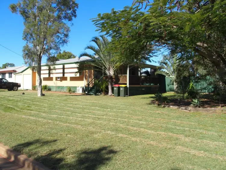 15 Mulga St, Blackwater QLD 4717
