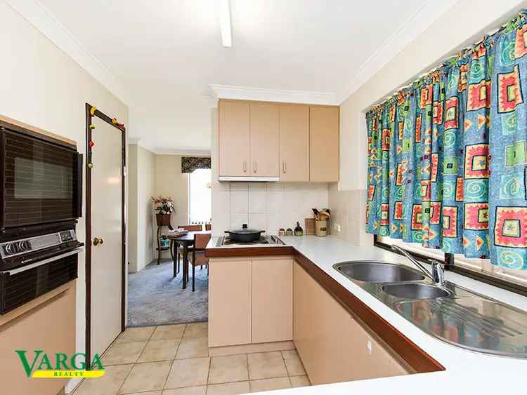 Seventh view of Homely house listing, 4 Arreton Close, Willetton WA 6155