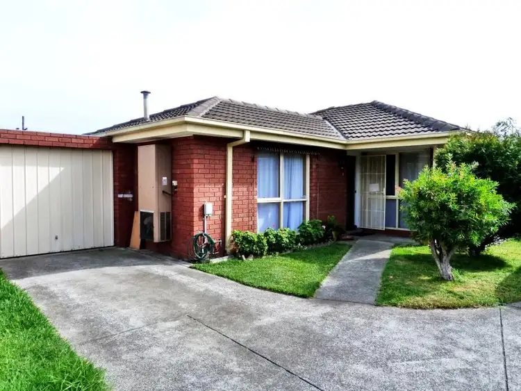 Main view of Homely unit listing, 2/8 KENDRA PLACE, Keysborough VIC 3173