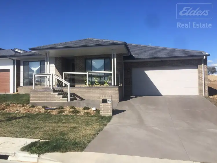 33 Mellington Loop, Googong NSW 2620