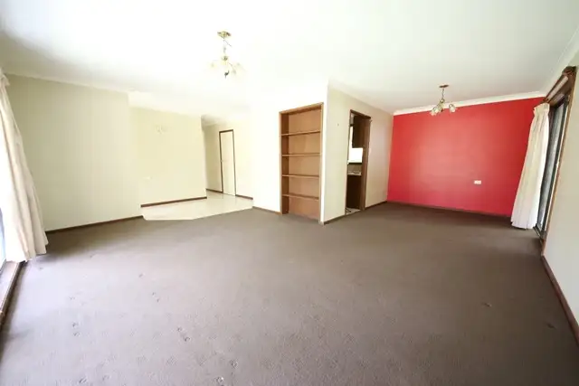 Third view of Homely house listing, 2 Meurer Court, Dubbo NSW 2830