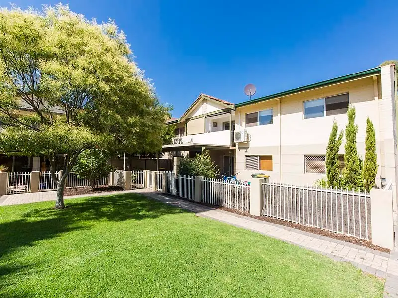 Main view of Homely unit listing, 5/30 Jennings Way, Lockridge WA 6054