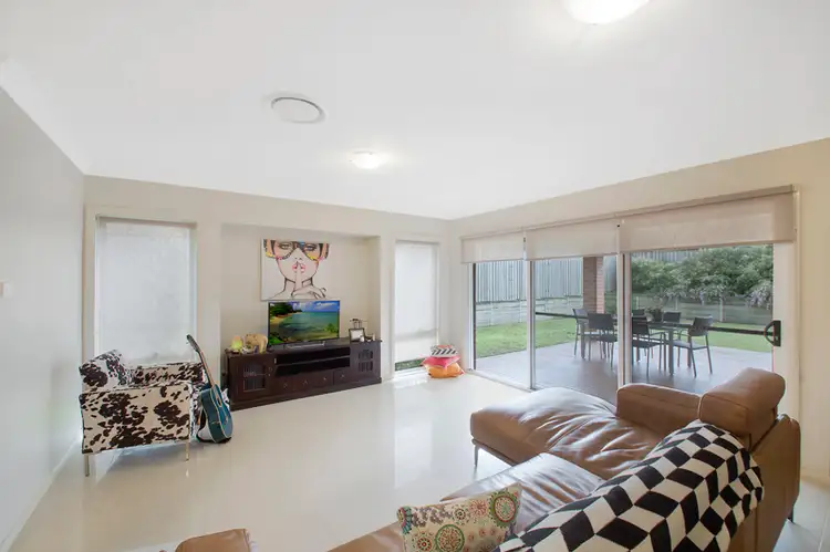 Third view of Homely house listing, 4 Les Circuit, Gillieston Heights NSW 2321