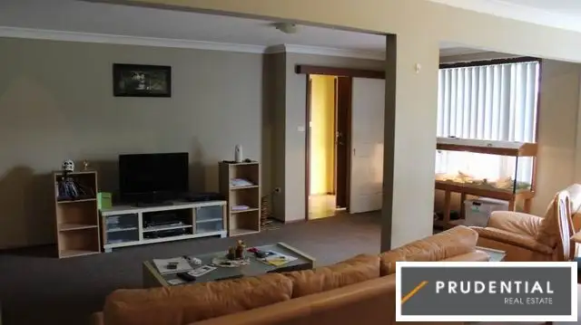 Fifth view of Homely house listing, 45 Crispsparkle Drive, Ambarvale NSW 2560