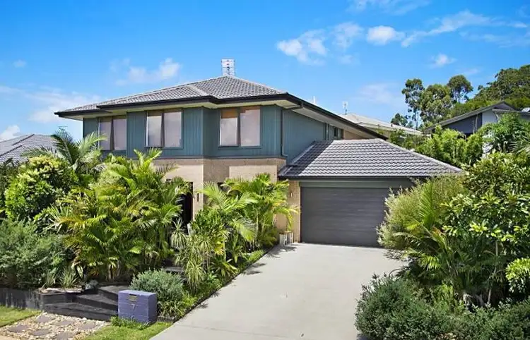 7 Camden Court, Pottsville NSW 2489