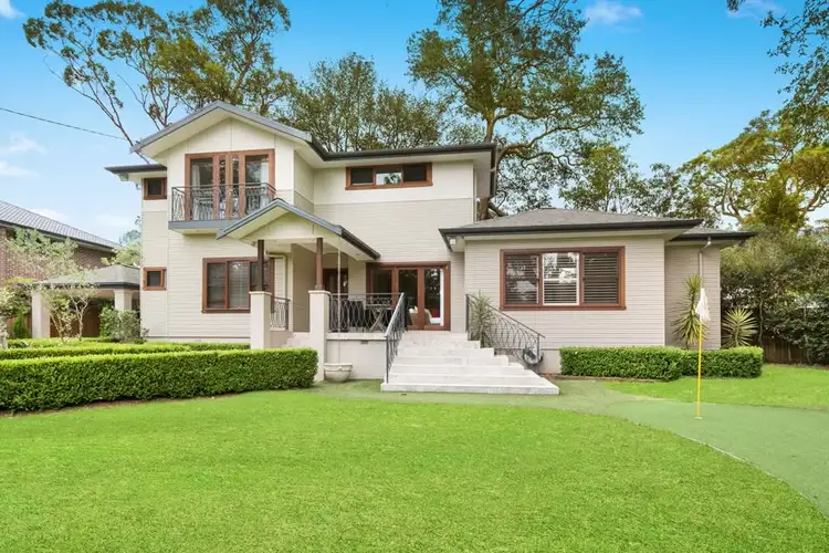 1 Kooloona Cr, West Pymble NSW 2073