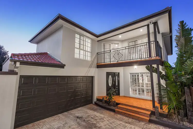 2/167 Queen, Altona VIC 3018