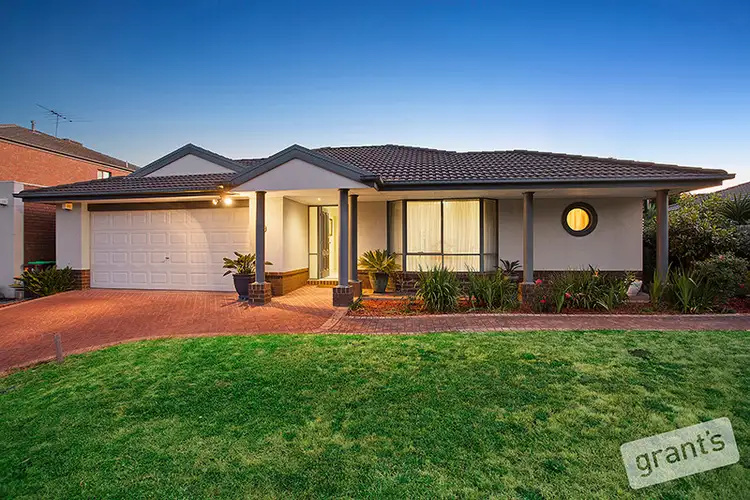 9 Evergold Close, Narre Warren South VIC 3805