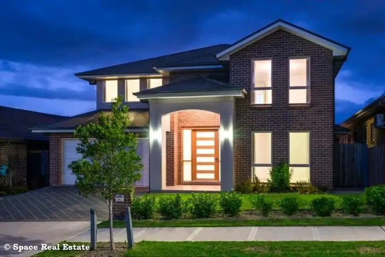 25 Atlee Street, Oran Park NSW 2570