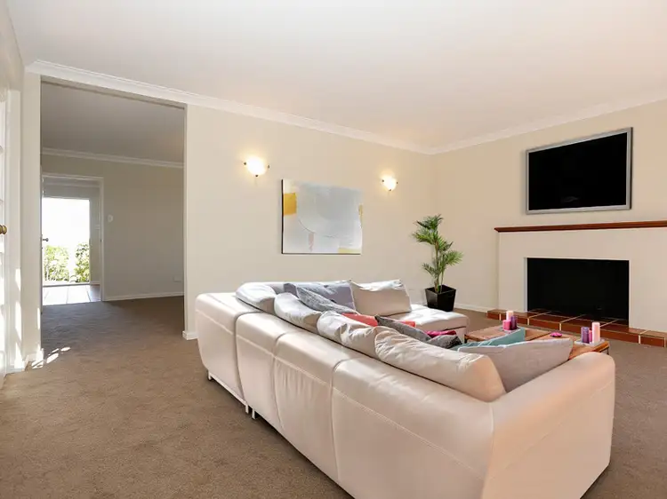 Sixth view of Homely house listing, 18 Courageous Place, Ocean Reef WA 6027