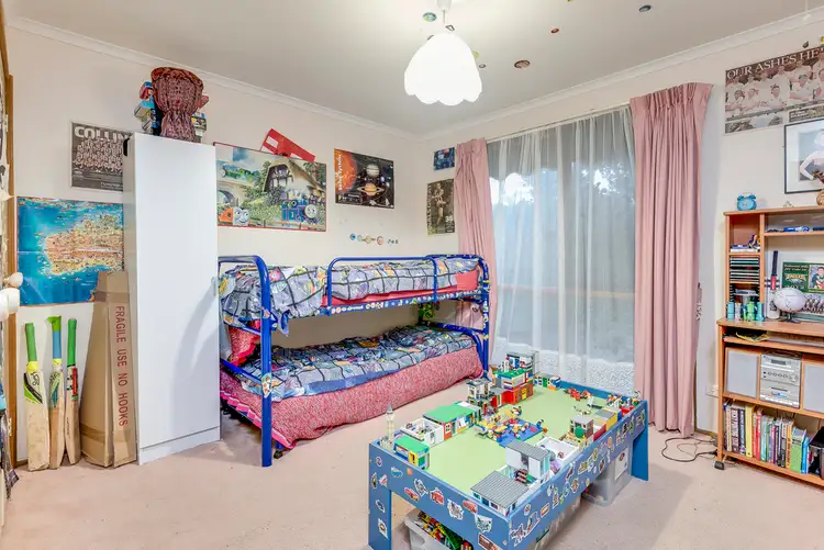 Fifth view of Homely house listing, 31 Huxley Crescent, Endeavour Hills VIC 3802