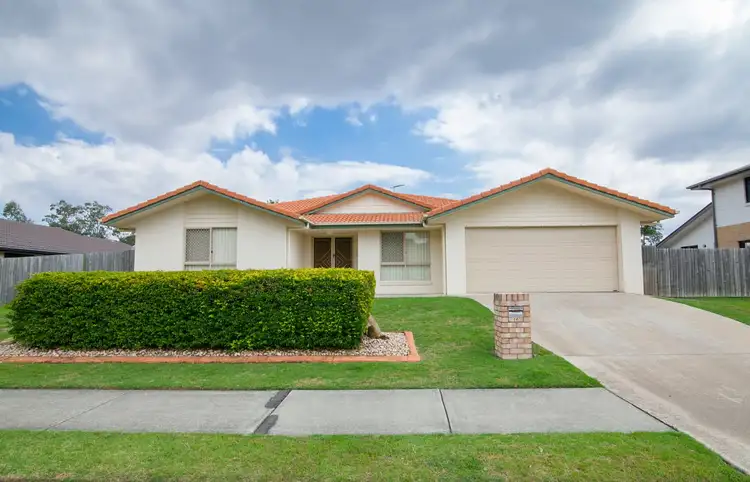 14 Lakeview Drive, Deebing Heights QLD 4306