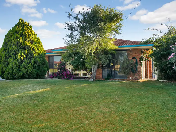 28 Fawkner Road, Two Rocks WA 6037