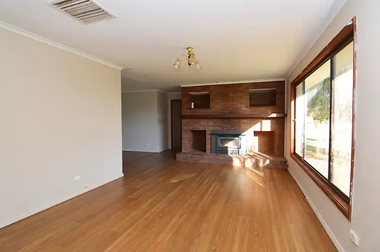 Second view of Homely house listing, 2 Lachlan Parade, Red Cliffs VIC 3496