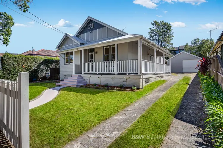 7 Northmead Avenue