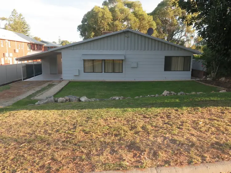 37 Scott St, Mandurah WA 6210