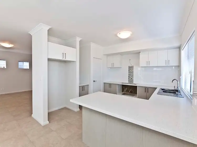 Seventh view of Homely house listing, 10 BANPO LANE, Baldivis WA 6171