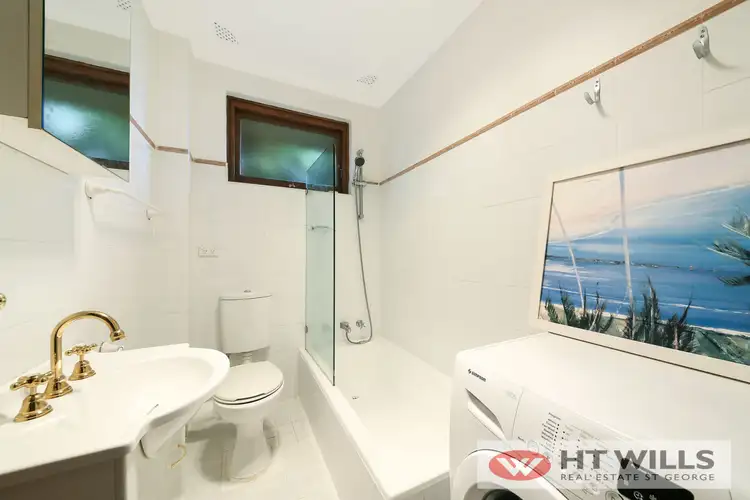 Fifth view of Homely unit listing, 8/28 West Street, Hurstville NSW 2220