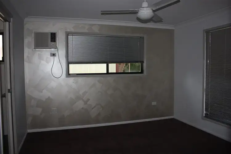 Sixth view of Homely house listing, 5 Alamein Drive, Emerald QLD 4720