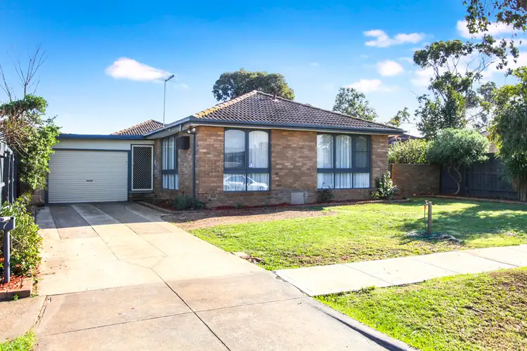 7 Rathdowne Circuit, Melton West VIC 3337