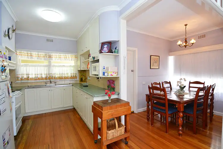 Fifth view of Homely house listing, 11 Valencia Avenue, Mildura VIC 3500