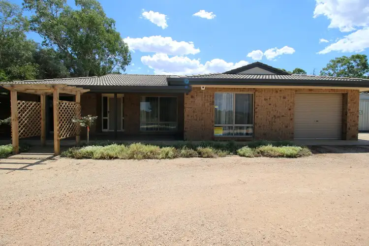 36 Woolston Road, Monash via