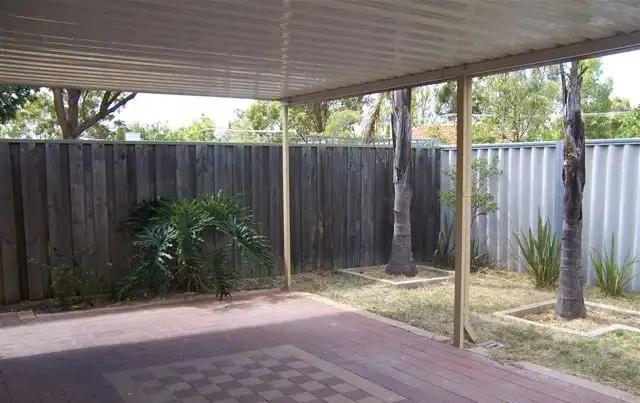 Seventh view of Homely house listing, 4 Sanford Court, Lockridge WA 6054