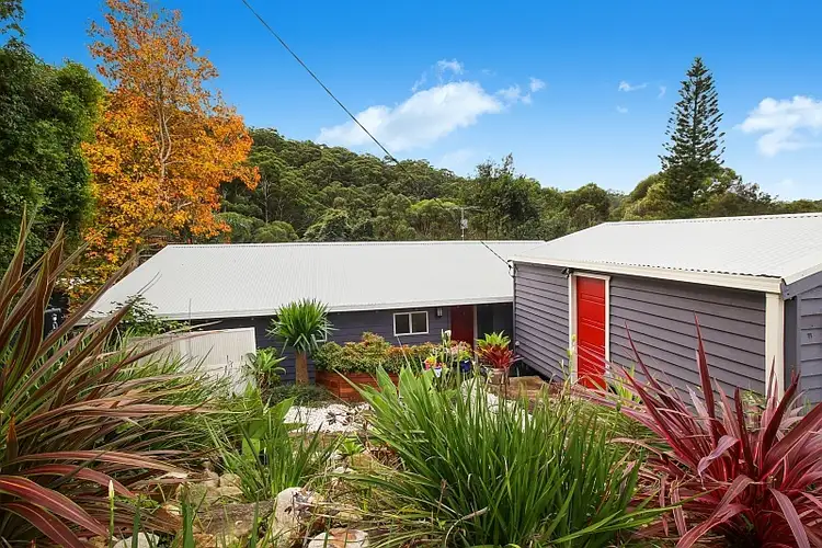 11 Rubie Crescent, East Gosford NSW 2250