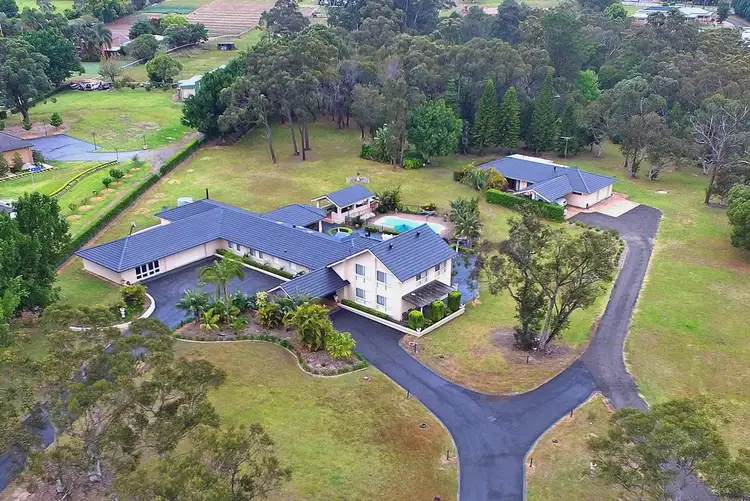 Second view of Homely house listing, 4 Budin Road, Kenthurst NSW 2156