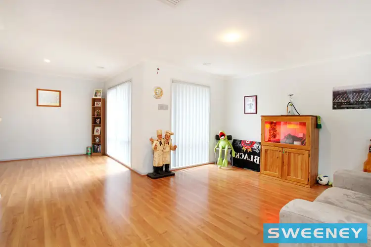 Sixth view of Homely house listing, 8 Moneghetti Place, Burnside VIC 3023