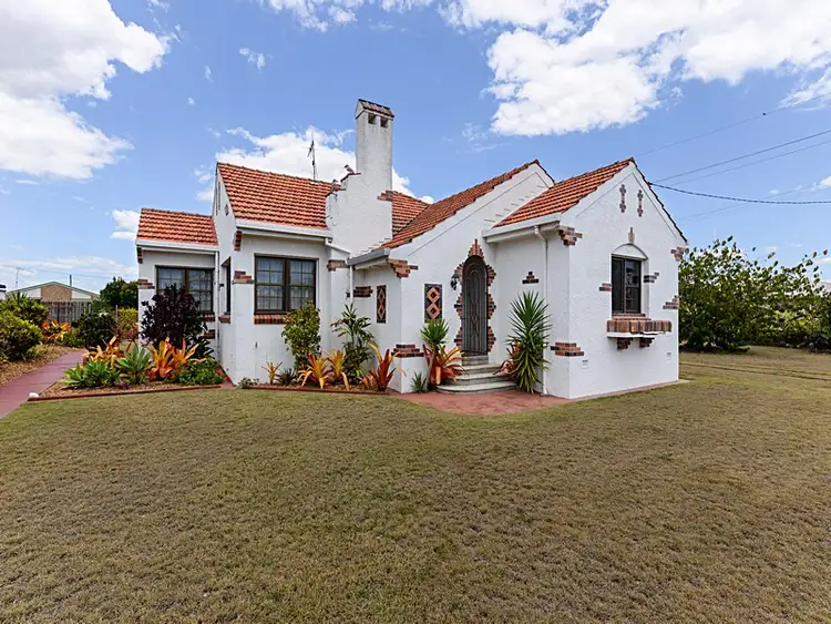 186 Walker Street, Svensson Heights QLD 4670