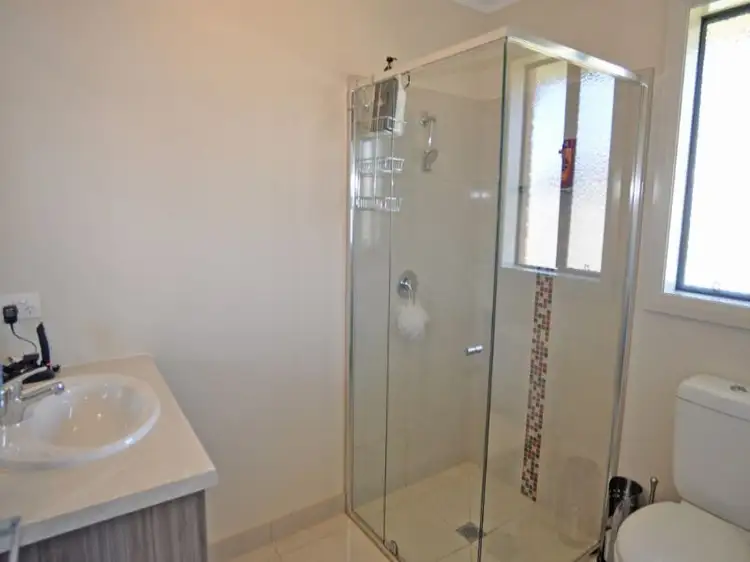 Fifth view of Homely house listing, 28 Surrey Place, Inverloch VIC 3996