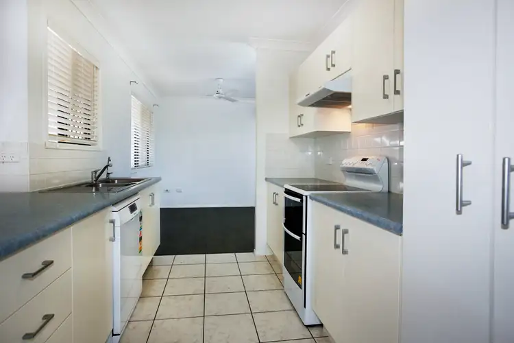 Fourth view of Homely house listing, 2 Trinca Court, Rasmussen QLD 4815