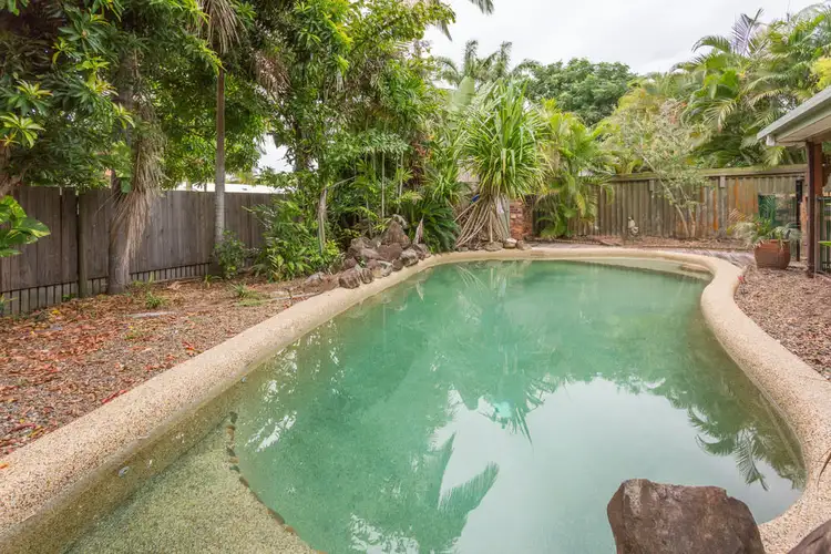 16 Coral Drive, Blacks Beach QLD 4740