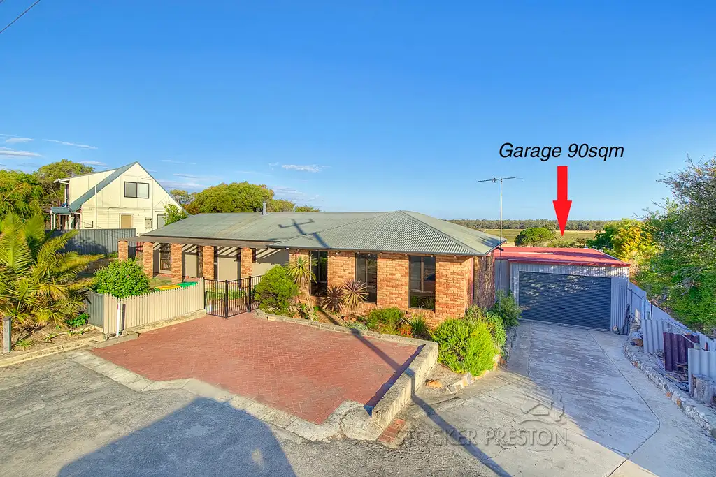 Main view of Homely house listing, 18 Periwinkle Place, Peppermint Grove Beach WA 6271
