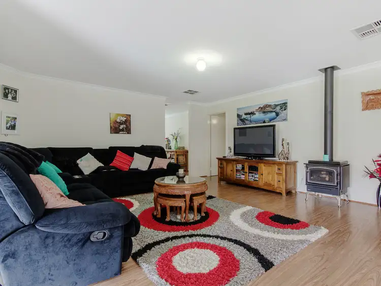 Seventh view of Homely house listing, 11 Starflower Way, Baldivis WA 6171