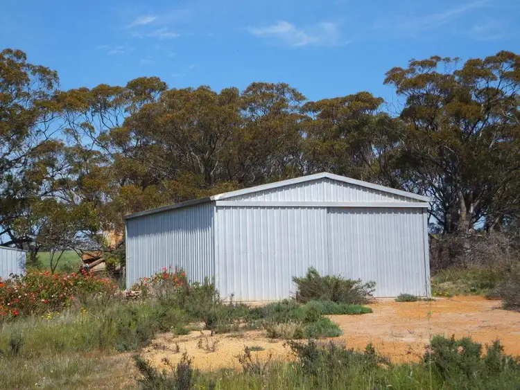 Second view of Homely house listing, 1 Moir Rd, Ravensthorpe WA 6346