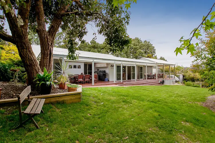4 Lampert Place, Crafers SA 5152