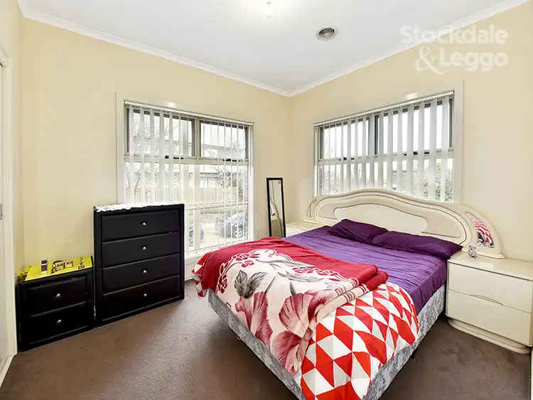 Sixth view of Homely house listing, 2 Castlegate Lane, Craigieburn VIC 3064